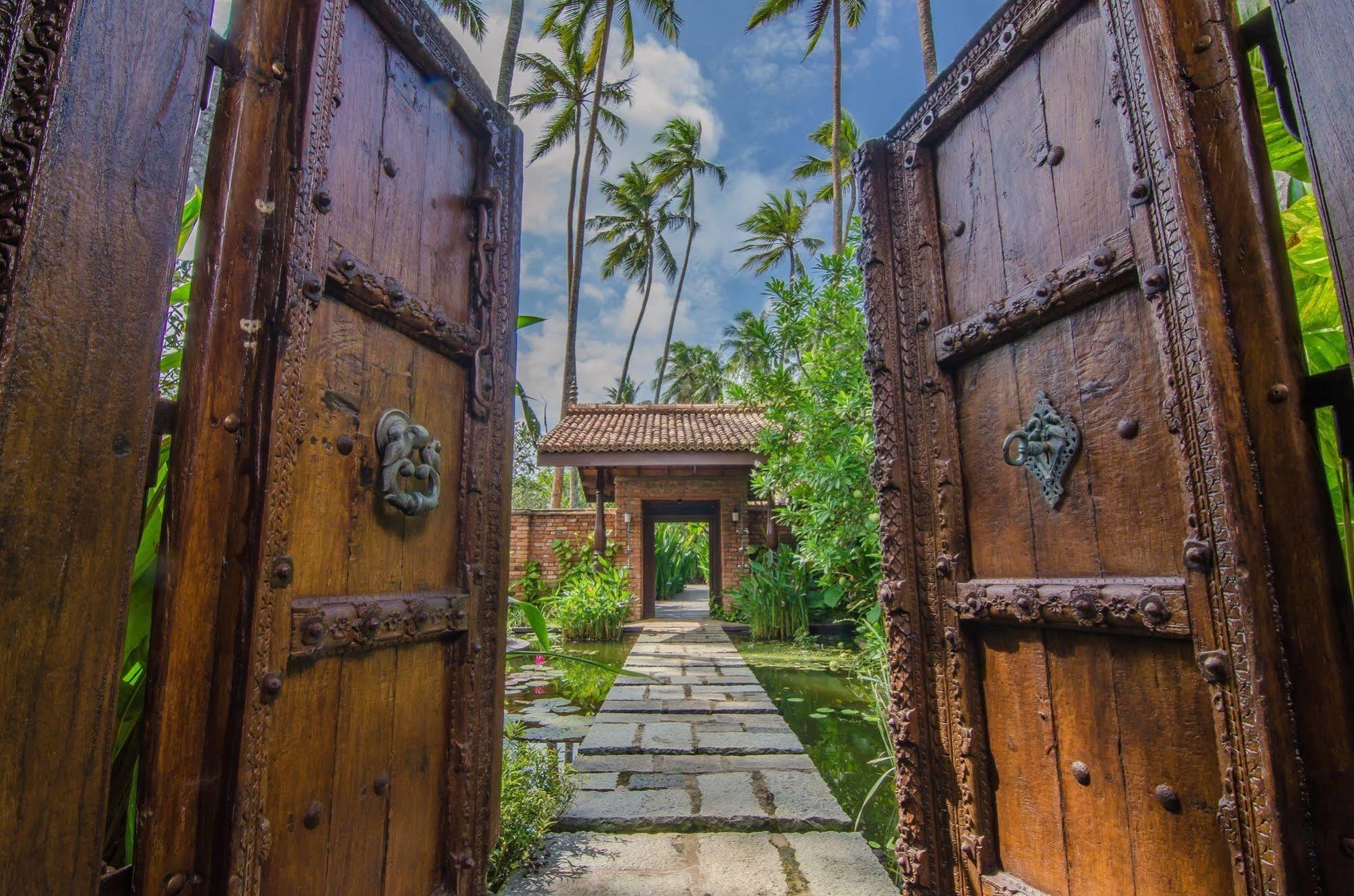 Reef Villa Ваддува Экстерьер фото